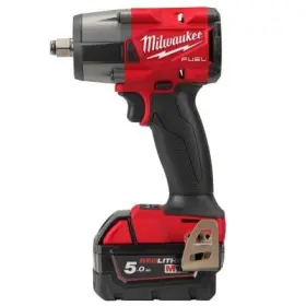 Milwaukee - uťahovák 18V 1/2" 745Nm s 2x AKU 5Ah